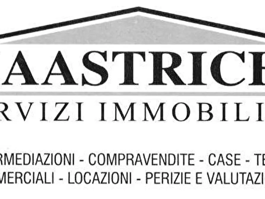 negozio in vendita a Due Carrare