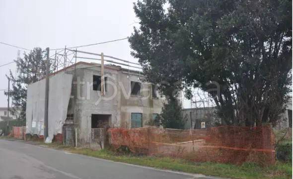appartamento in vendita a Due Carrare in zona Chiodare