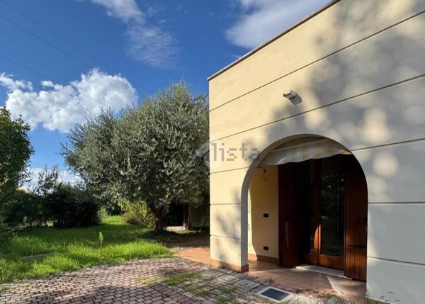 casa semindipendente in vendita a Due Carrare