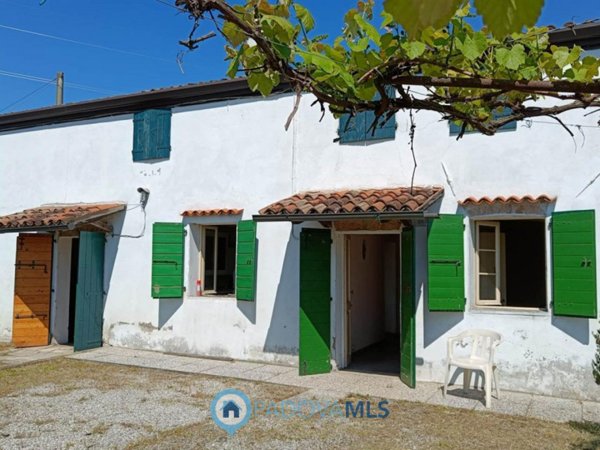 casa indipendente in vendita a Due Carrare in zona Gorghizzolo