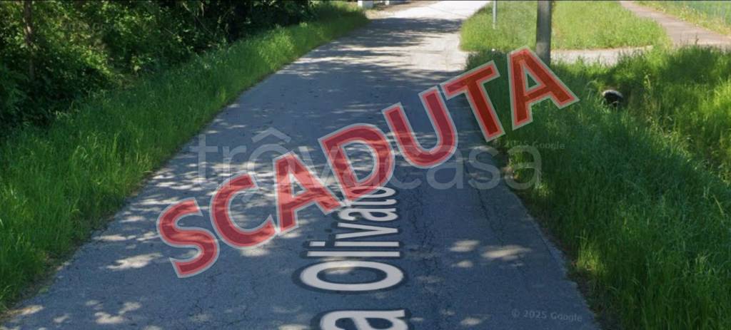 terreno edificabile in vendita a Due Carrare in zona Pontemanco