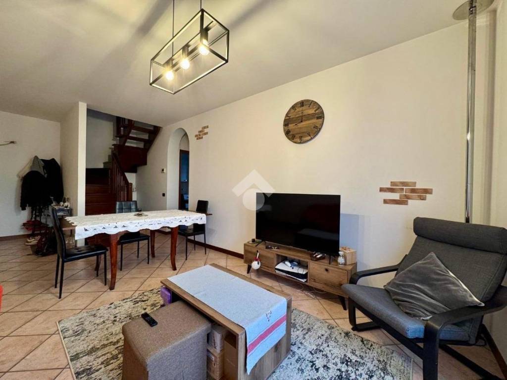 appartamento in vendita a Due Carrare