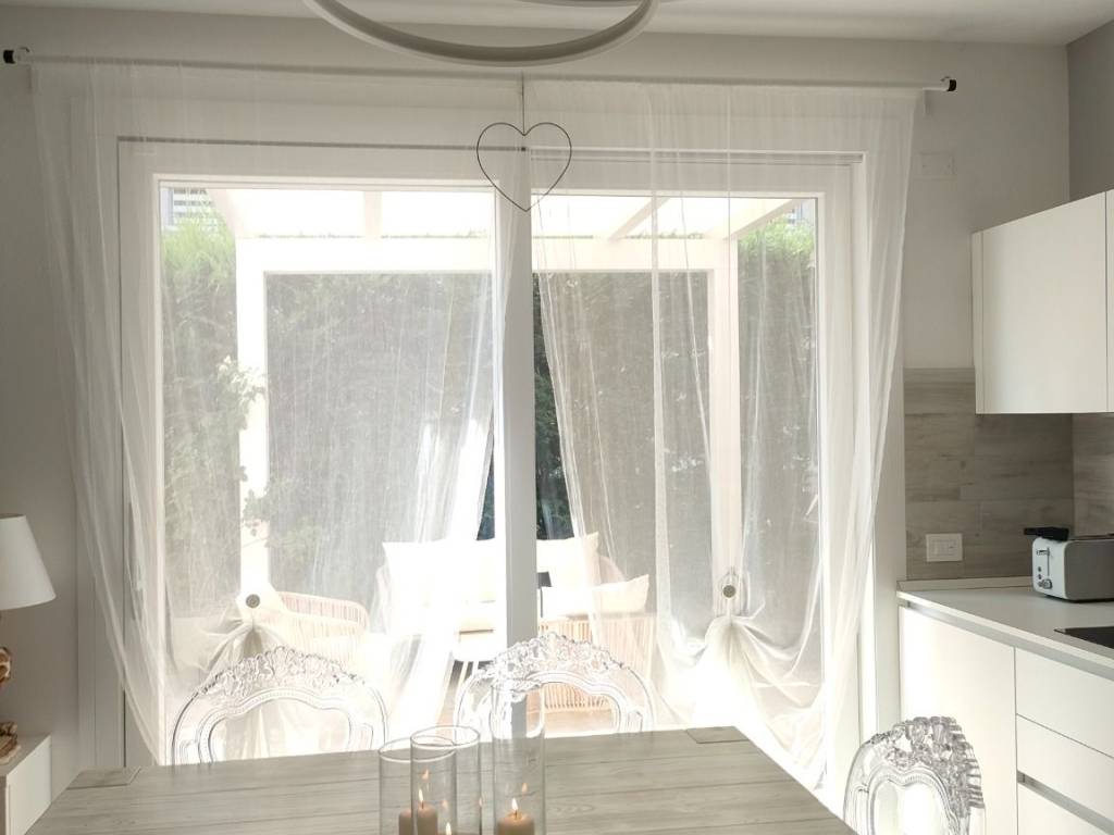 casa indipendente in vendita a Due Carrare