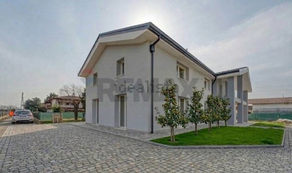 appartamento in vendita a Due Carrare