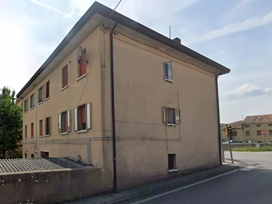 appartamento in vendita a Due Carrare in zona Mezzavia