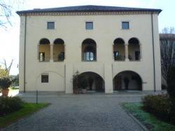 casa indipendente in vendita a Due Carrare