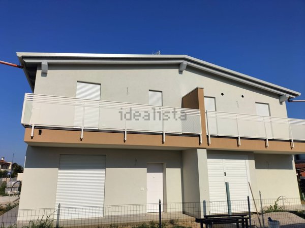 casa indipendente in vendita a Due Carrare in zona Cornegliana