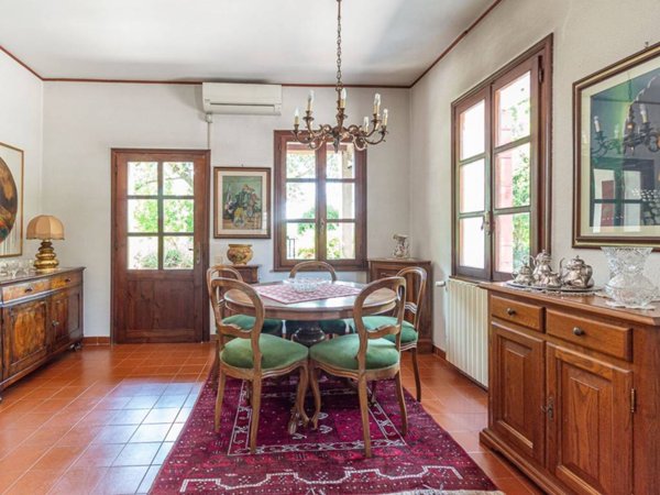 casa indipendente in vendita a Due Carrare in zona Chiodare