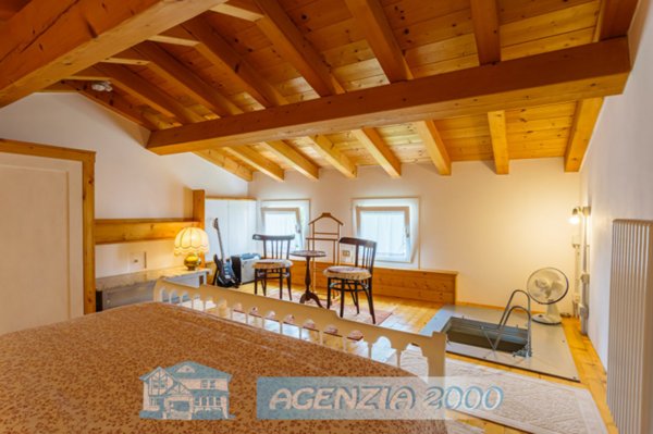 casa indipendente in vendita a Due Carrare in zona Terradura