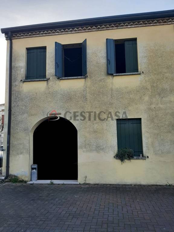 casa indipendente in vendita a Borgo Veneto