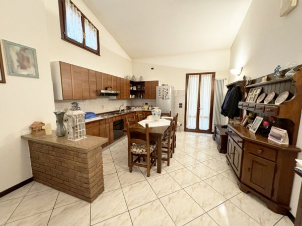 casa indipendente in vendita a Borgo Veneto in zona Santa Margherita d'Adige