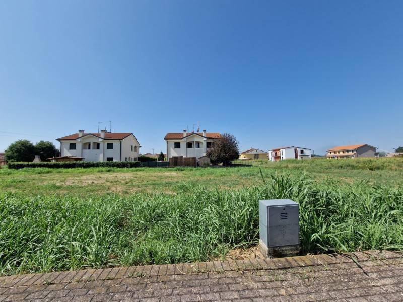 villetta a schiera in vendita a Borgo Veneto in zona Saletto