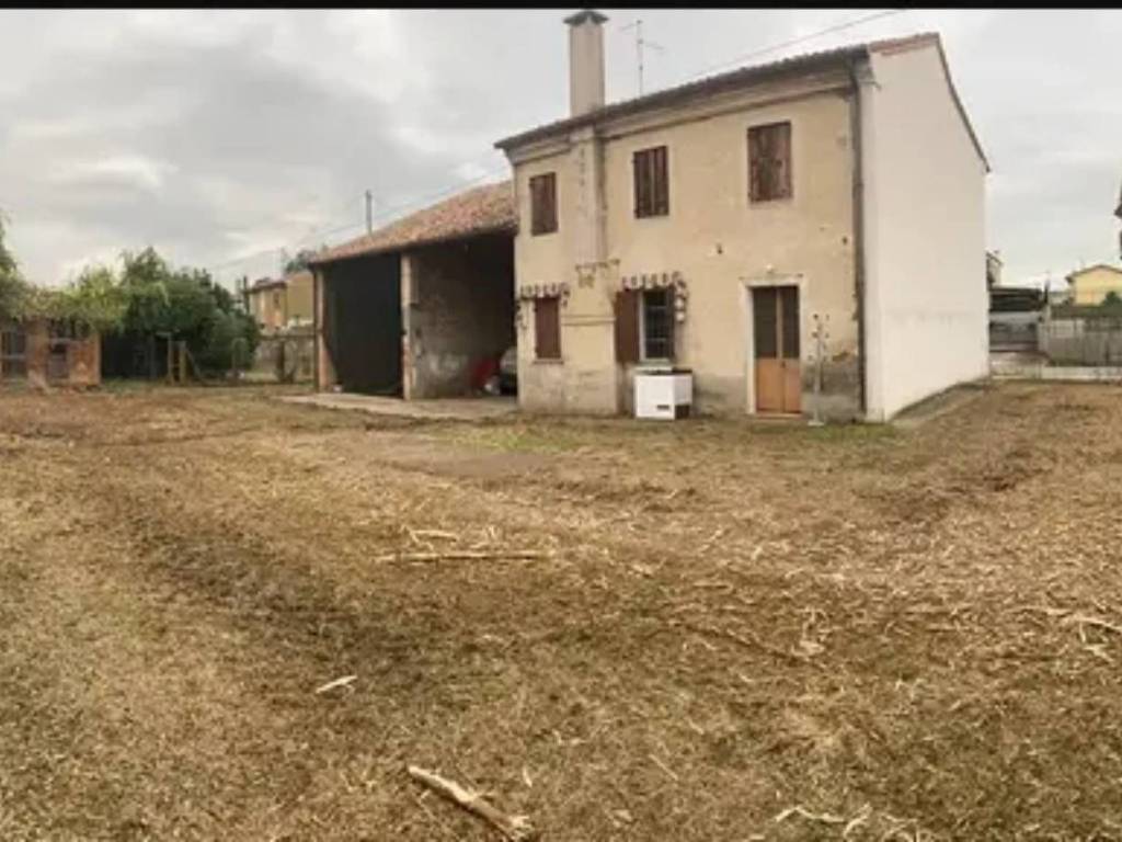 casa indipendente in vendita a Borgo Veneto in zona Santa Margherita d'Adige