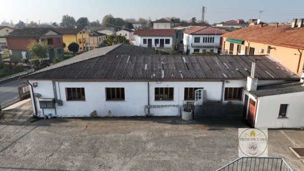 casa indipendente in vendita a Borgo Veneto in zona Saletto
