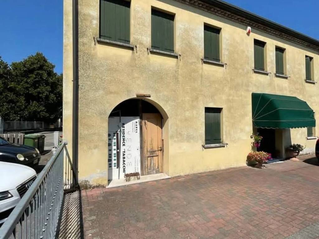 casa indipendente in vendita a Borgo Veneto in zona Megliadino San Fidenzio