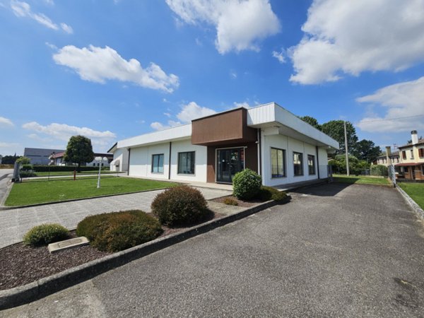 casa indipendente in vendita a Borgo Veneto in zona Saletto