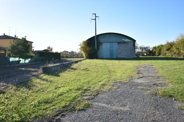 locale di sgombero in vendita a Borgo Veneto in zona Megliadino San Fidenzio