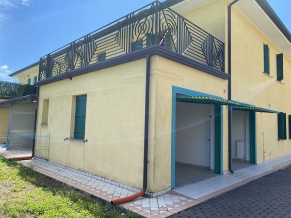 casa semindipendente in vendita a Borgo Veneto in zona Santa Margherita d'Adige