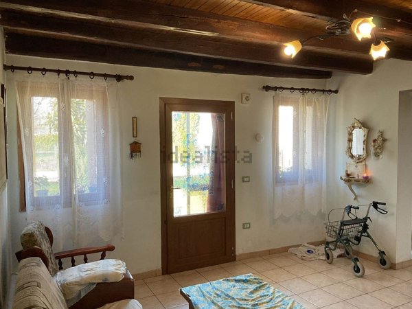 casa semindipendente in vendita a Borgo Veneto in zona Saletto