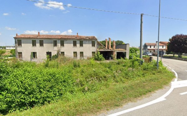 casa indipendente in vendita a Borgo Veneto in zona Saletto