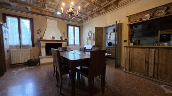 casa indipendente in vendita a Borgo Veneto in zona Saletto