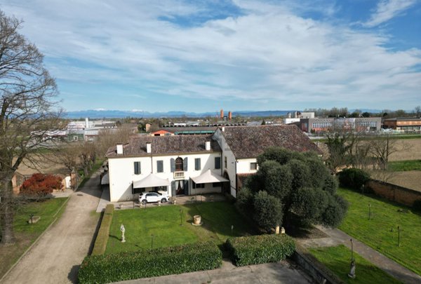 villa in vendita a Borgo Veneto