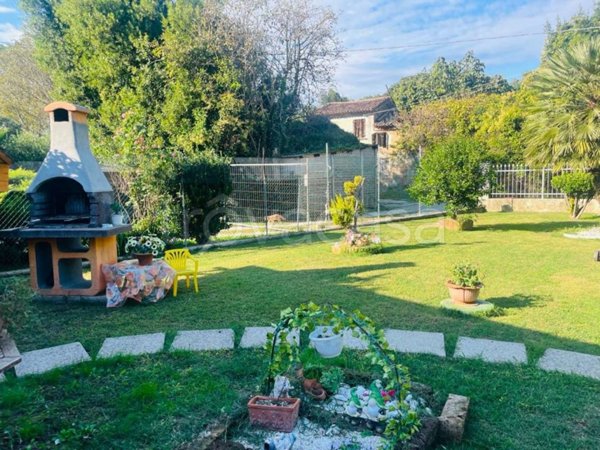 casa indipendente in vendita a Borgo Veneto in zona Saletto