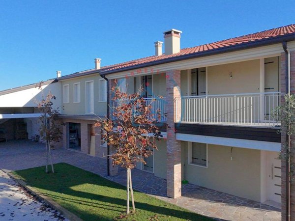 casa indipendente in vendita a Borgo Veneto in zona Ca' Briani
