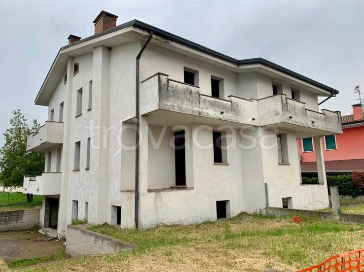 casa indipendente in vendita a Borgo Veneto