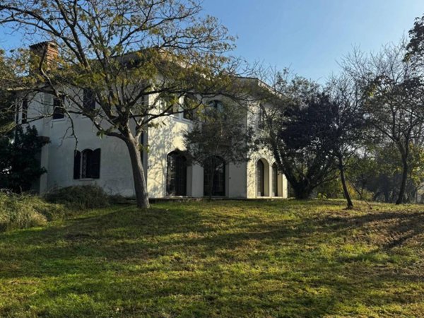 casa indipendente in vendita a Borgo Veneto in zona Bosco