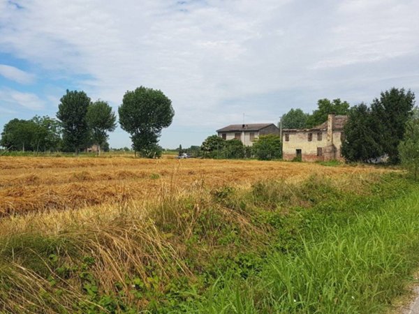 casa indipendente in vendita a Borgo Veneto in zona Saletto