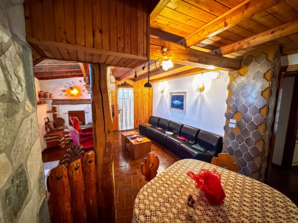 casa indipendente in vendita a Borgo Veneto in zona Saletto