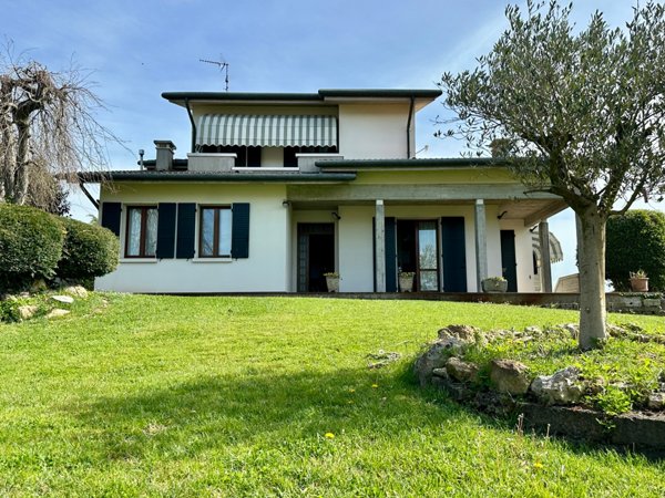 casa indipendente in vendita a Borgo Veneto in zona Megliadino San Fidenzio