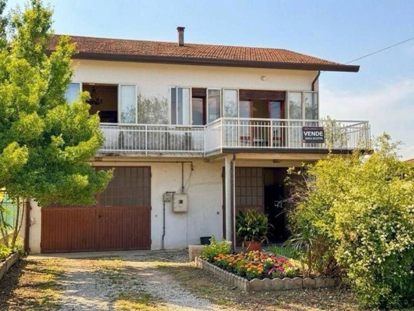 casa indipendente in vendita a Borgo Veneto