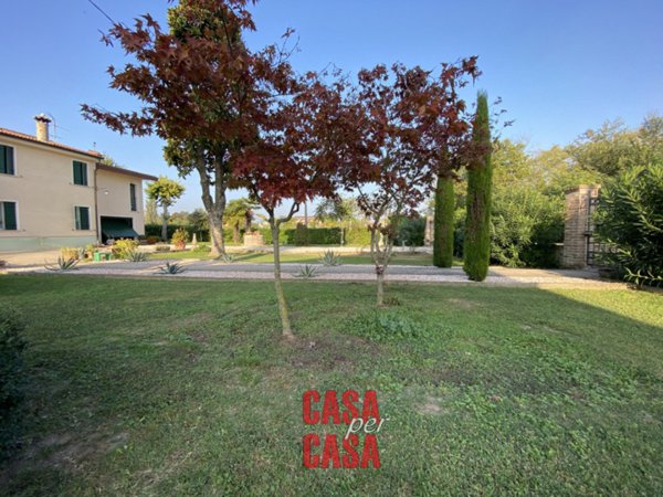 casa indipendente in vendita a Borgo Veneto in zona Saletto