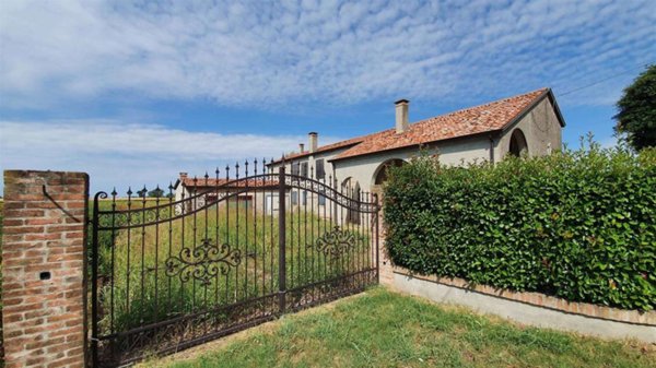 casale in vendita a Santa Caterina d'Este in zona Vighizzolo d'Este