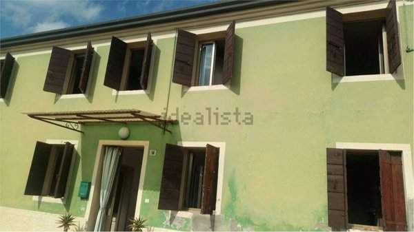 casa indipendente in vendita a Santa Caterina d'Este in zona Carceri