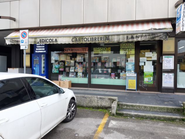 negozio in vendita ad Adria