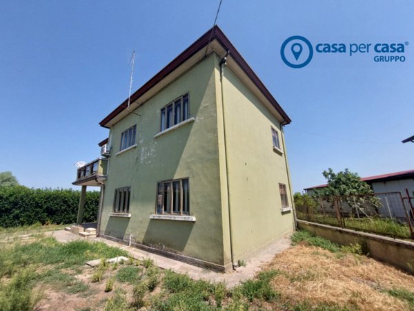 casa indipendente in vendita ad Adria