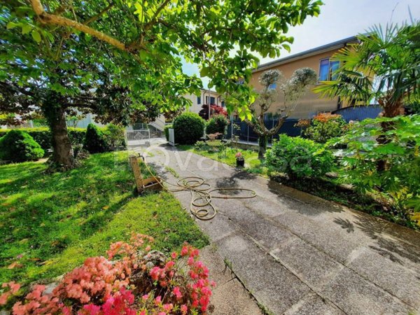 casa indipendente in vendita ad Adria