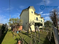 casa indipendente in vendita ad Adria