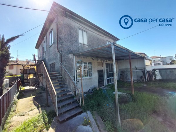 casa indipendente in vendita ad Adria