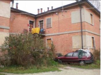 appartamento in vendita ad Adria in zona Cavanella Po