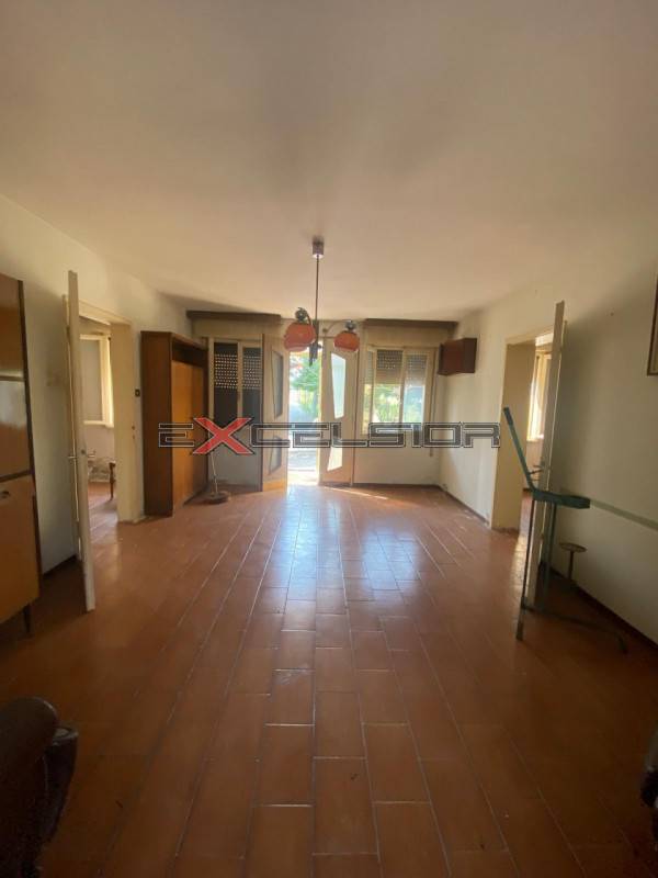 casa indipendente in vendita ad Adria in zona Bottrighe