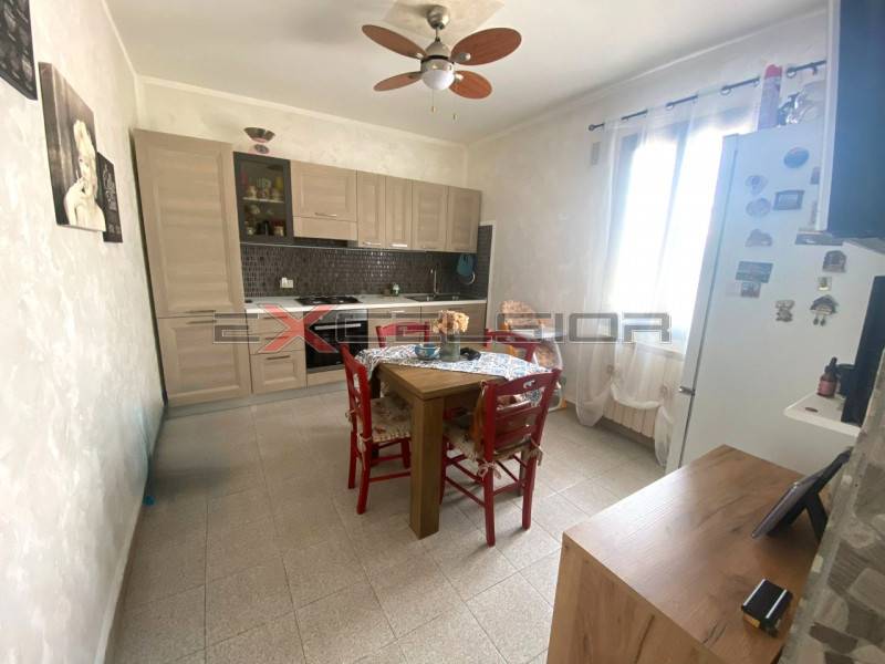 casa semindipendente in vendita ad Adria in zona Ca' Emo