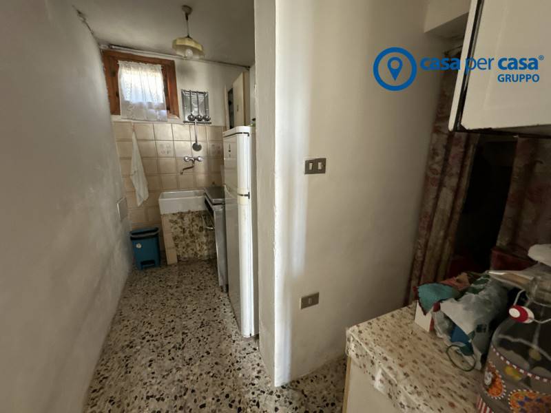 casa indipendente in vendita ad Adria in zona Valliera