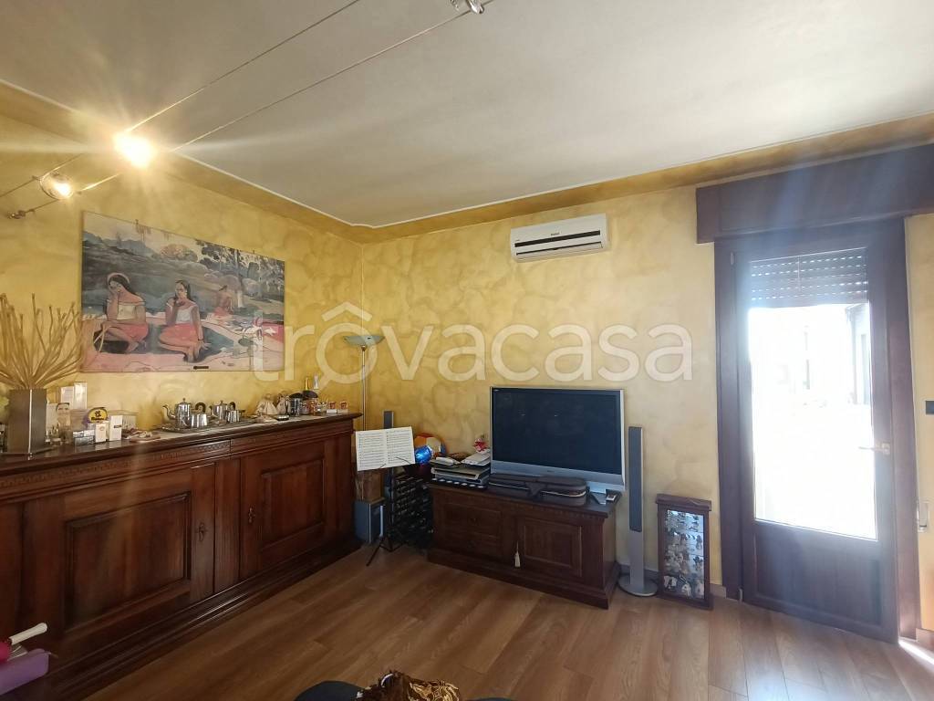 appartamento in vendita ad Adria
