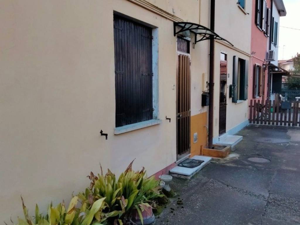 casa indipendente in vendita ad Adria