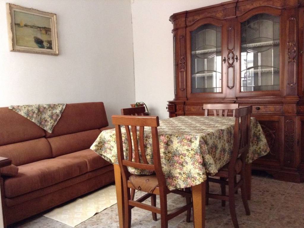 casa indipendente in vendita ad Adria