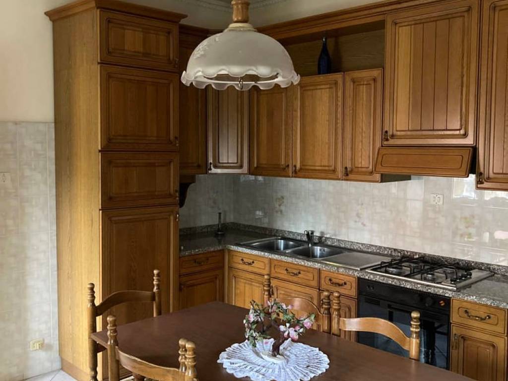 casa indipendente in vendita ad Adria in zona Bottrighe